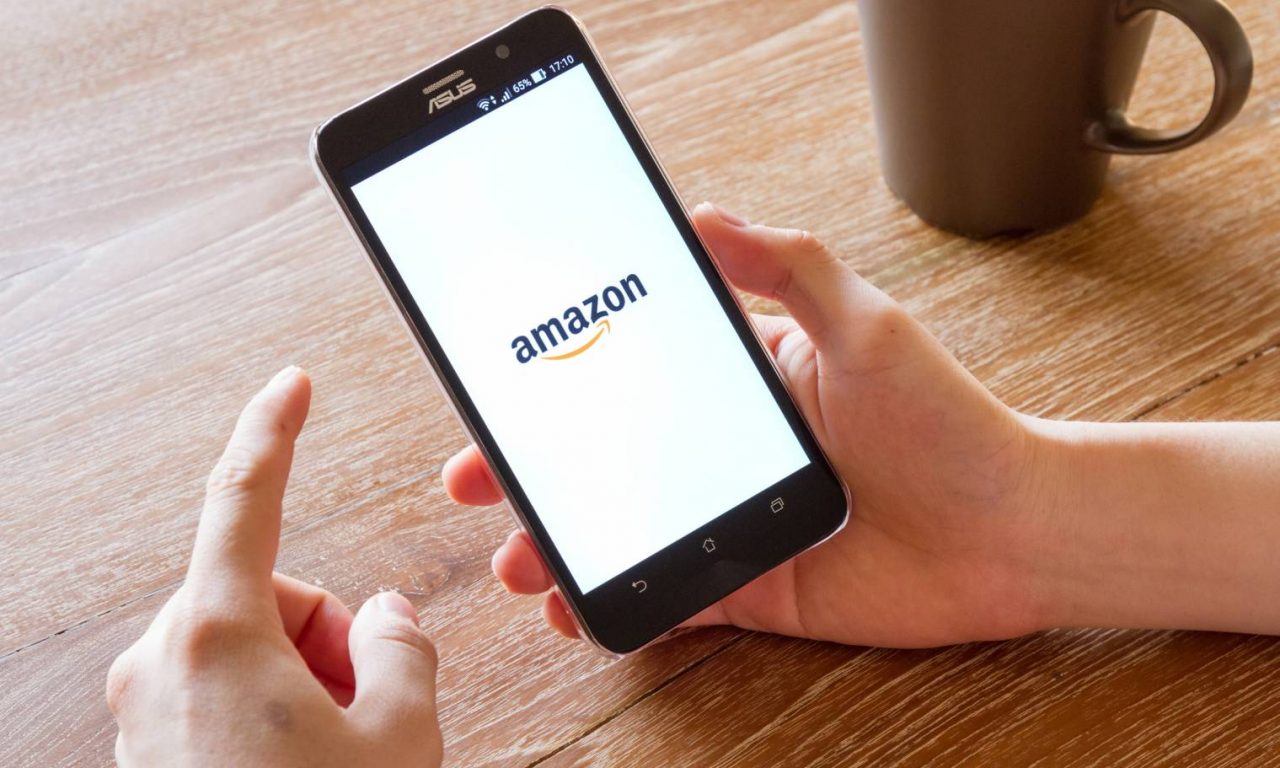 Logo Amazon : son histoire, sa signification et son évolution à travers le temps