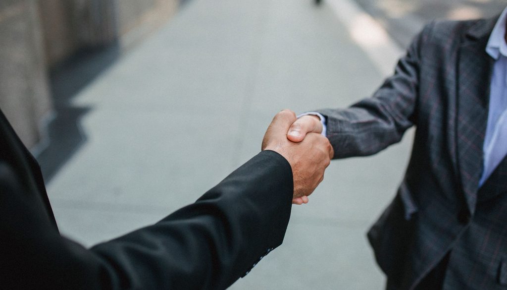 La cooptation : recruter par recommandation